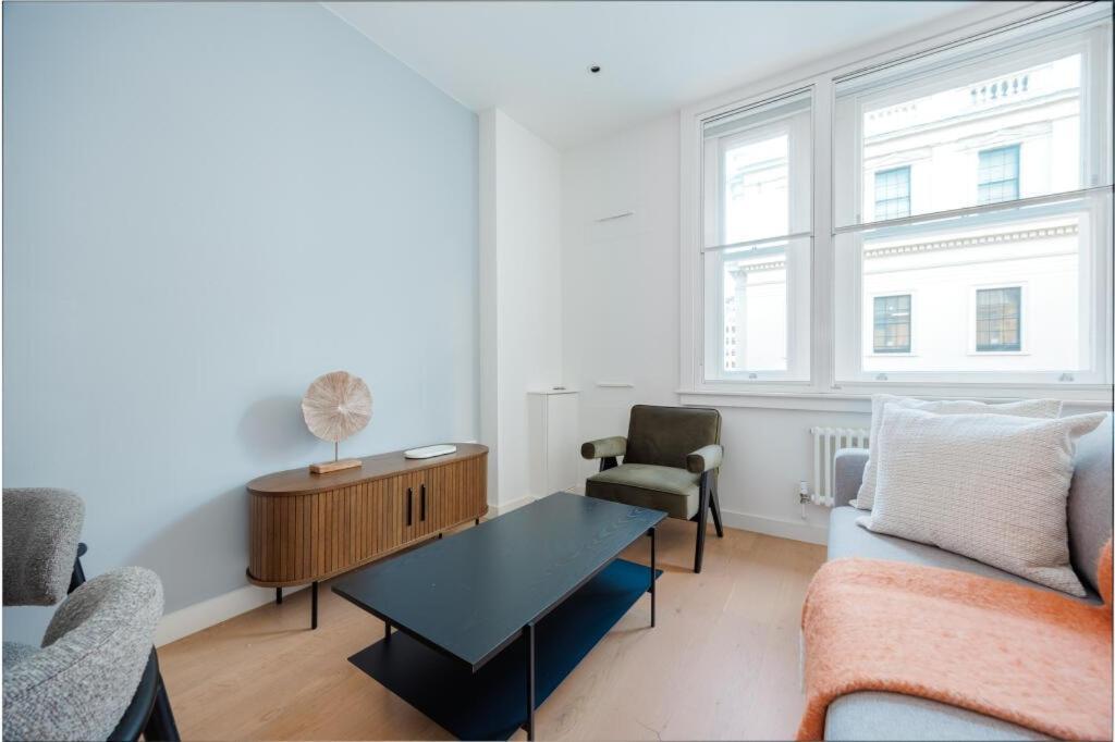 Stylish Soho&covent Garden Retreat London